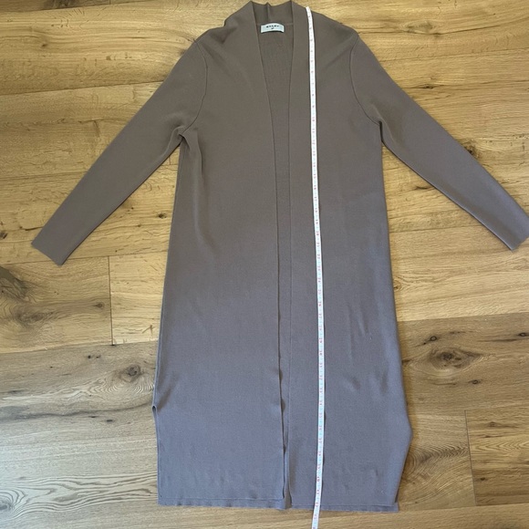 Bailey Cardigan - Picture 5 of 8